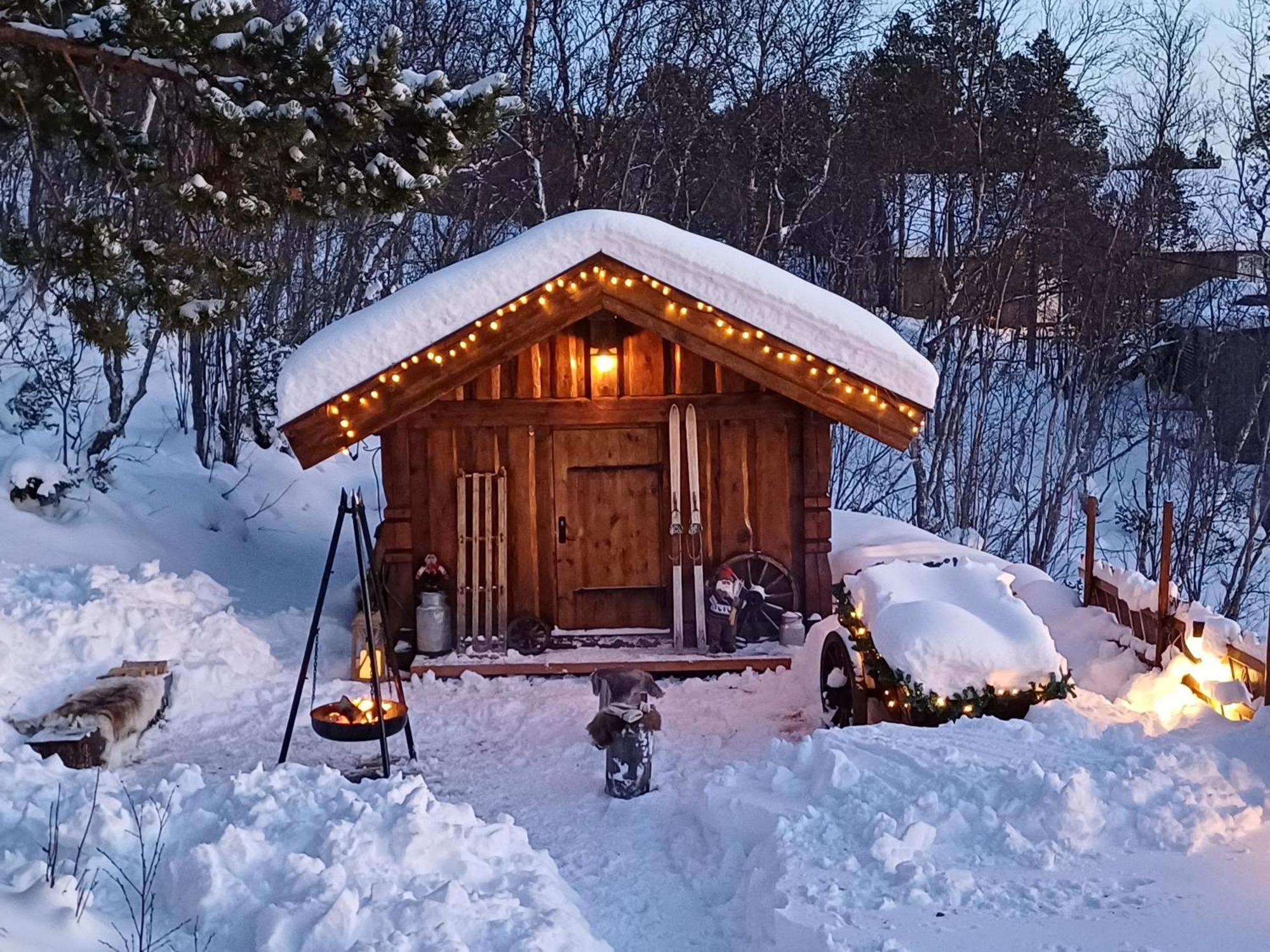 Malangen Lodge Mestervik Exterior photo