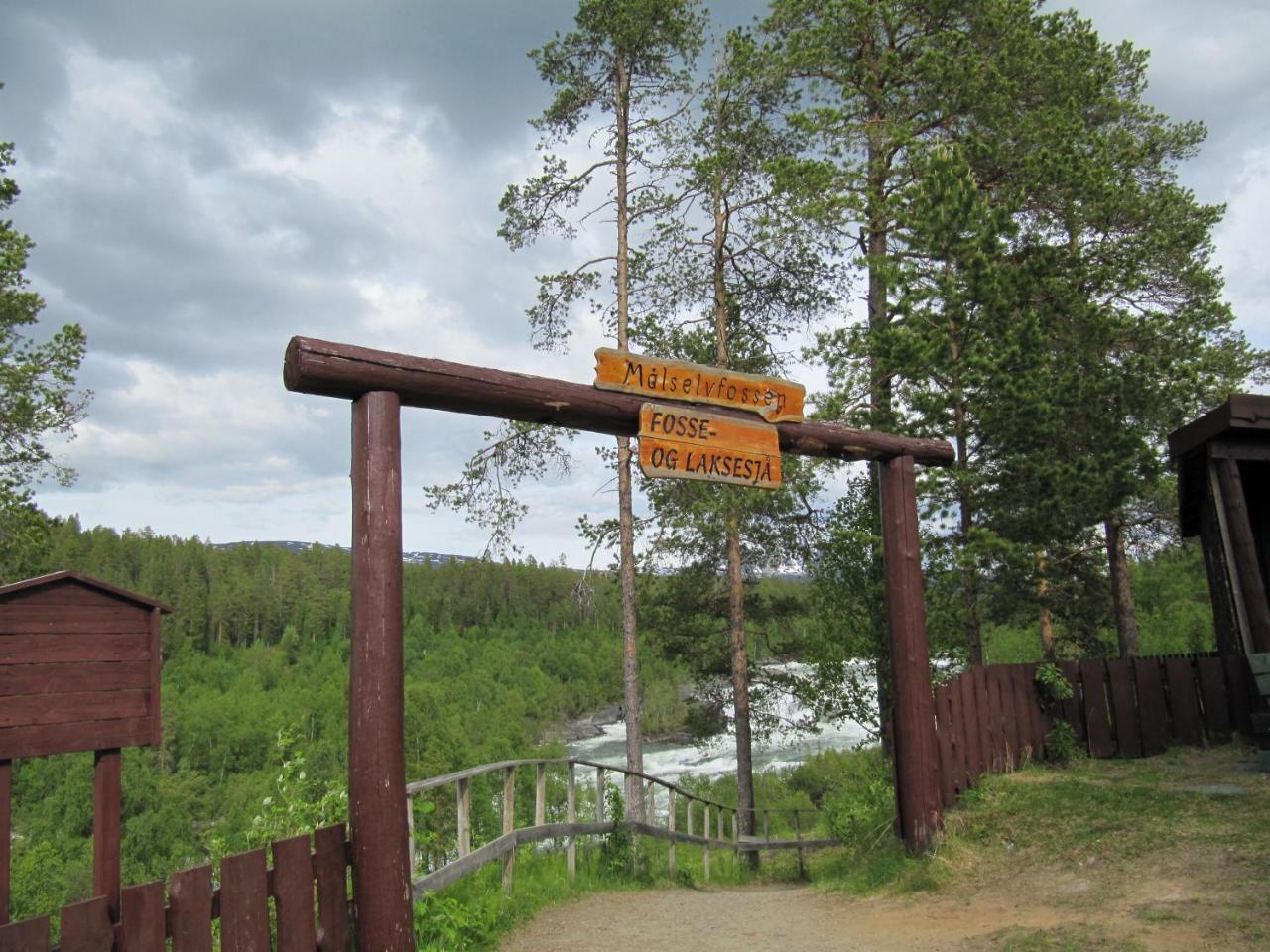 Malangen Lodge Mestervik Exterior photo